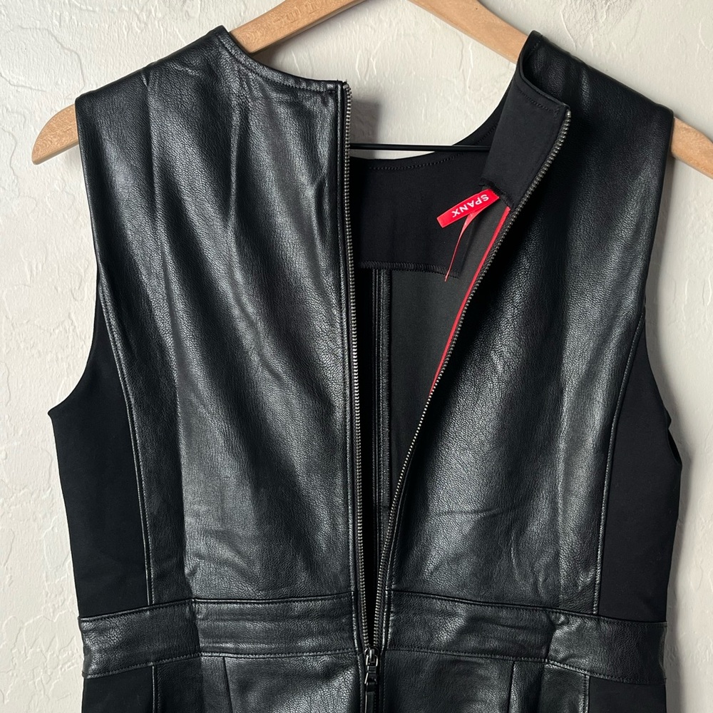 NWT Spanx faux Leather Combo Fitted Dress black medium - Picture 8 of 12
